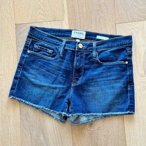 FRAME Le Cutoff frayed denim shorts, Size 27